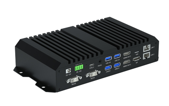 Interfacce multiple tra cui HDMI USB e RS232 per una connessione facile e conveniente a vari dispositivi e accessori